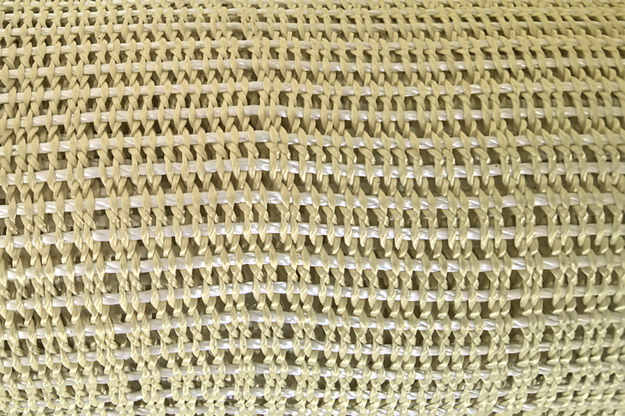 Vysoko pevný aramidom vystužený Mesh Fabric Roll – pre kompozitné základné materiály Vysoko pevný aramidom vystužený Mesh Fabric Roll – pre kompozitné základné materiály